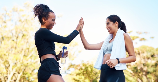 Ice Or Heat, Which Is Better When You're Hurt? image